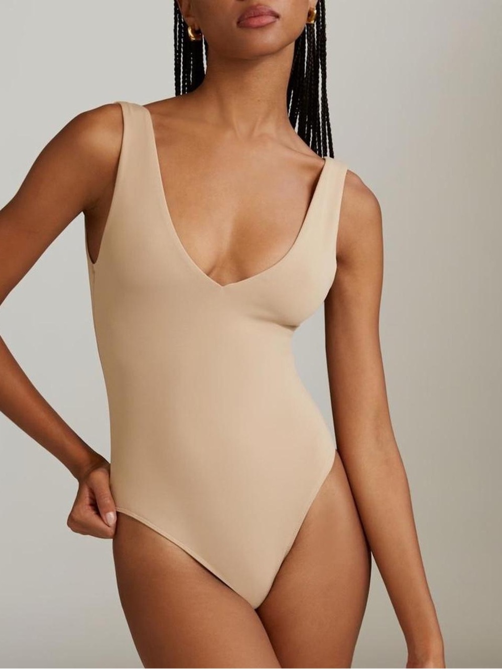 Forever 21 Beige V-Neck Sleeveless Bodysuit Size Small Neutral Basic